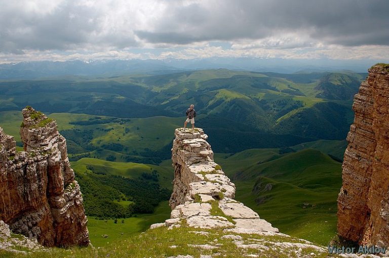 Плато Бермамыт, Розовые Сталактитовые пещеры, Медовые водопады, Гора-Кольцо