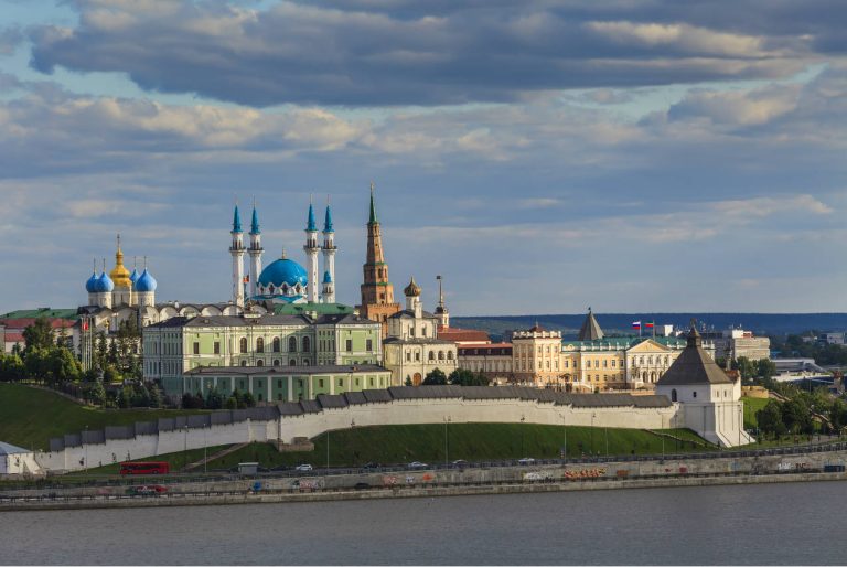 Экскурсия по Казанскому Кремлю.