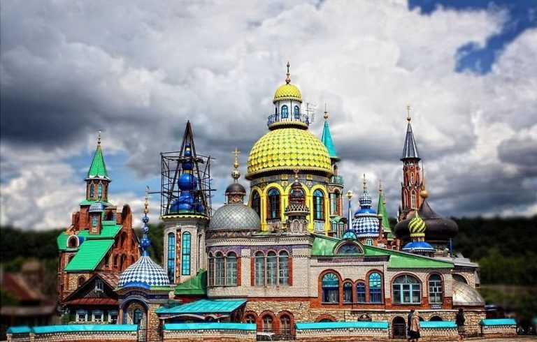По окраинам (Свияжск, Раифа, Вселенский храм)
