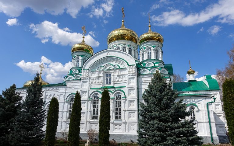 Раифский богородицкий монастырь и дендрарий