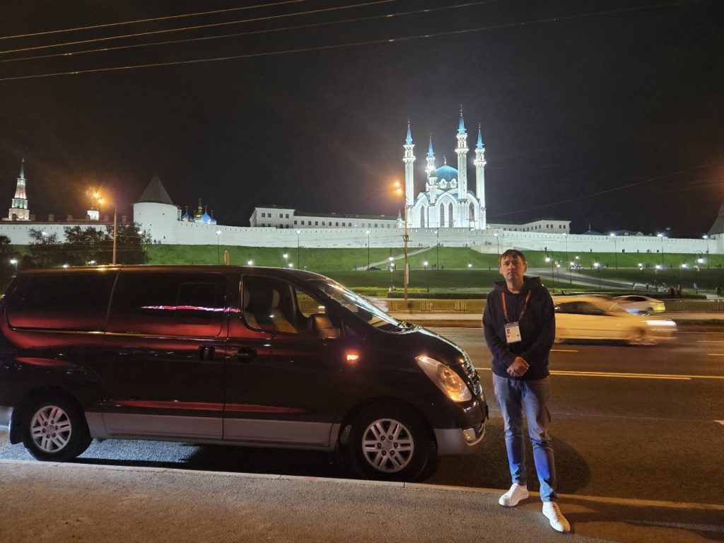 По вечерней Казани