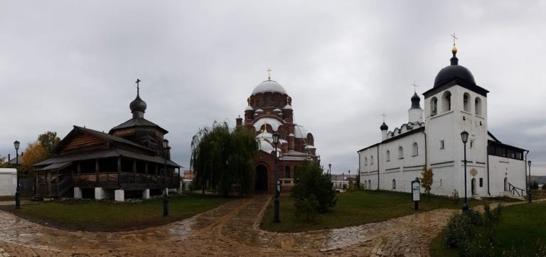 Все самое интересное за один день (Казань, Казанский Кремль, Раифский Богородицкий монастырь, остров-град Свияжск, город будущего Иннополис) Храм всех религий)